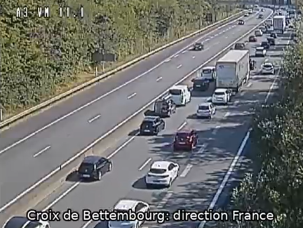 Accident sur l'A31: 12 kilomètres de bouchon jusqu'au Luxembourg