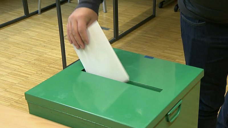 39 Buergermeeschteren hunn ënnerschriwwen: Initiativ fuerdert Walrecht fir 16 Joer al Bierger bei Gemengewalen