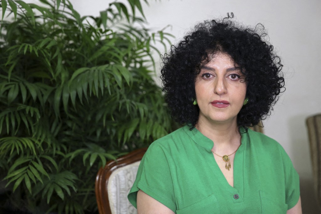 No Häerzinfarkt am Prisong: Iranesch Friddensnobelpräis-Laureatin Narges Mohammadi a Liewensgefor