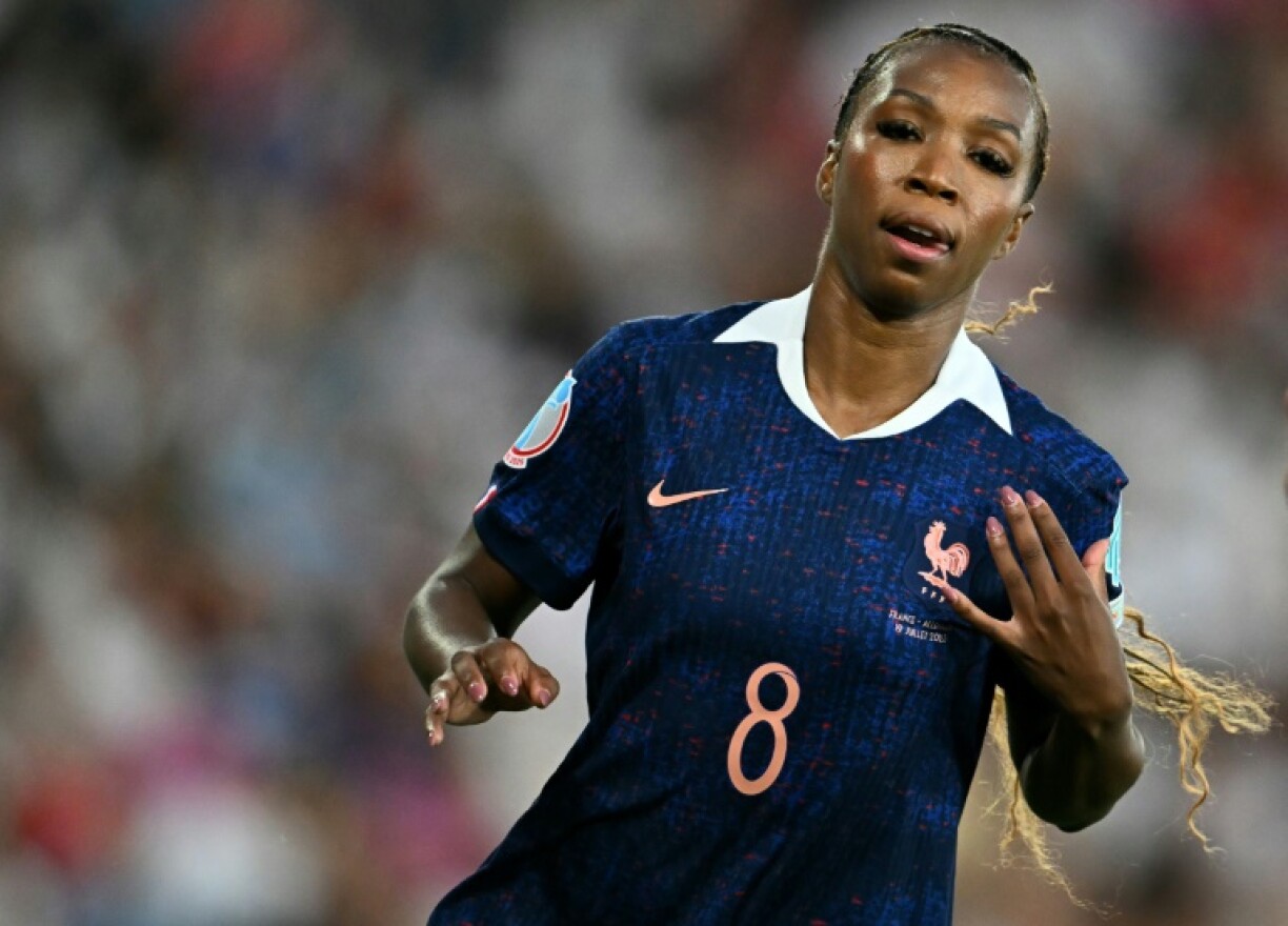 France midfielder Grace Geyoro has joined the London City Lionesses