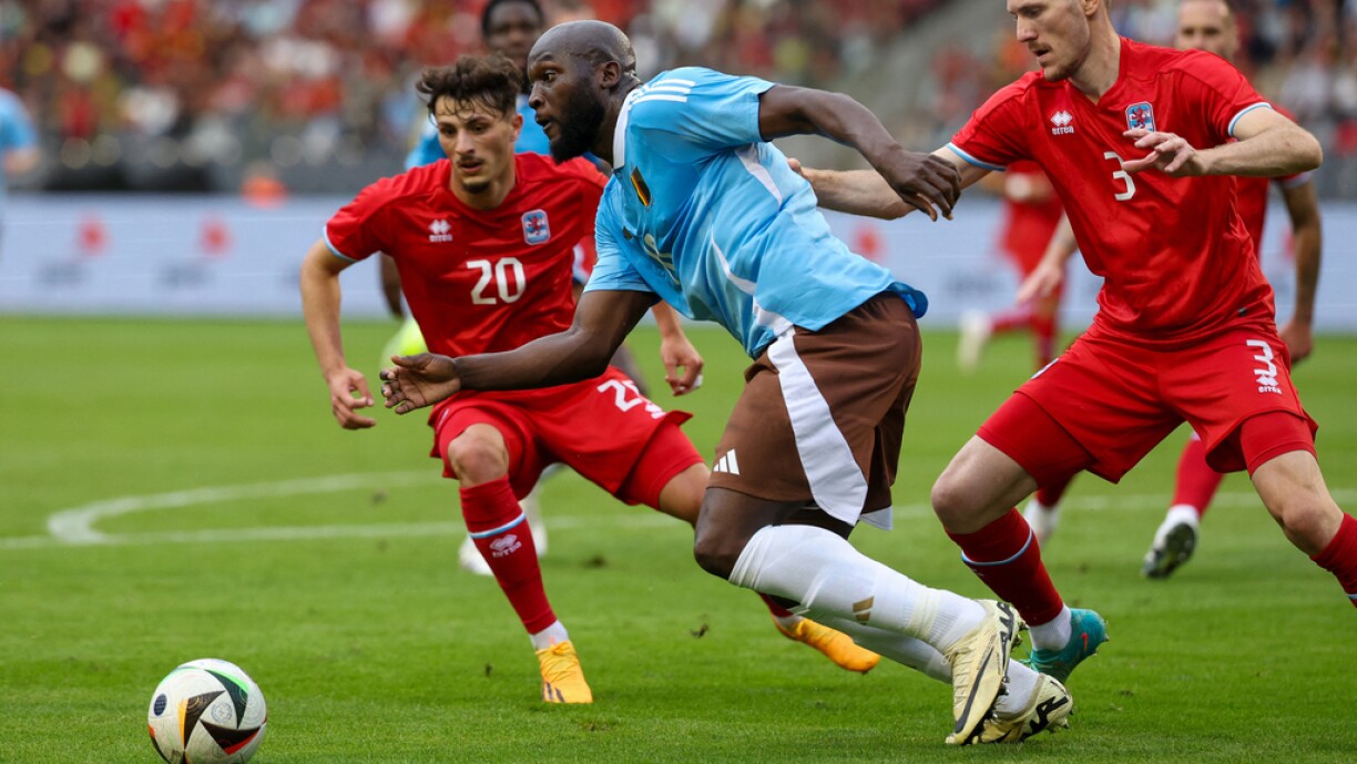 L'attaquant belge Romelu Lukaku a ouvert le score face au Luxembourg, à Bruxelles, en convertissant un penalty.