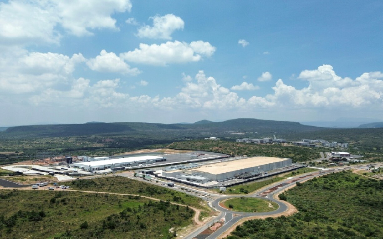 Vue aérienne d’un des centres de données de Microsoft à Colón, dans l'État de Querétaro, le 30 juillet 2026 au Mexique