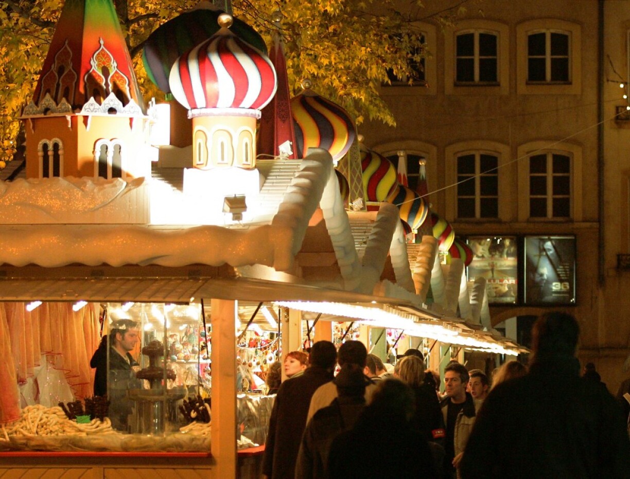 Une photo prise sur le marché de Noël à Metz en 2019