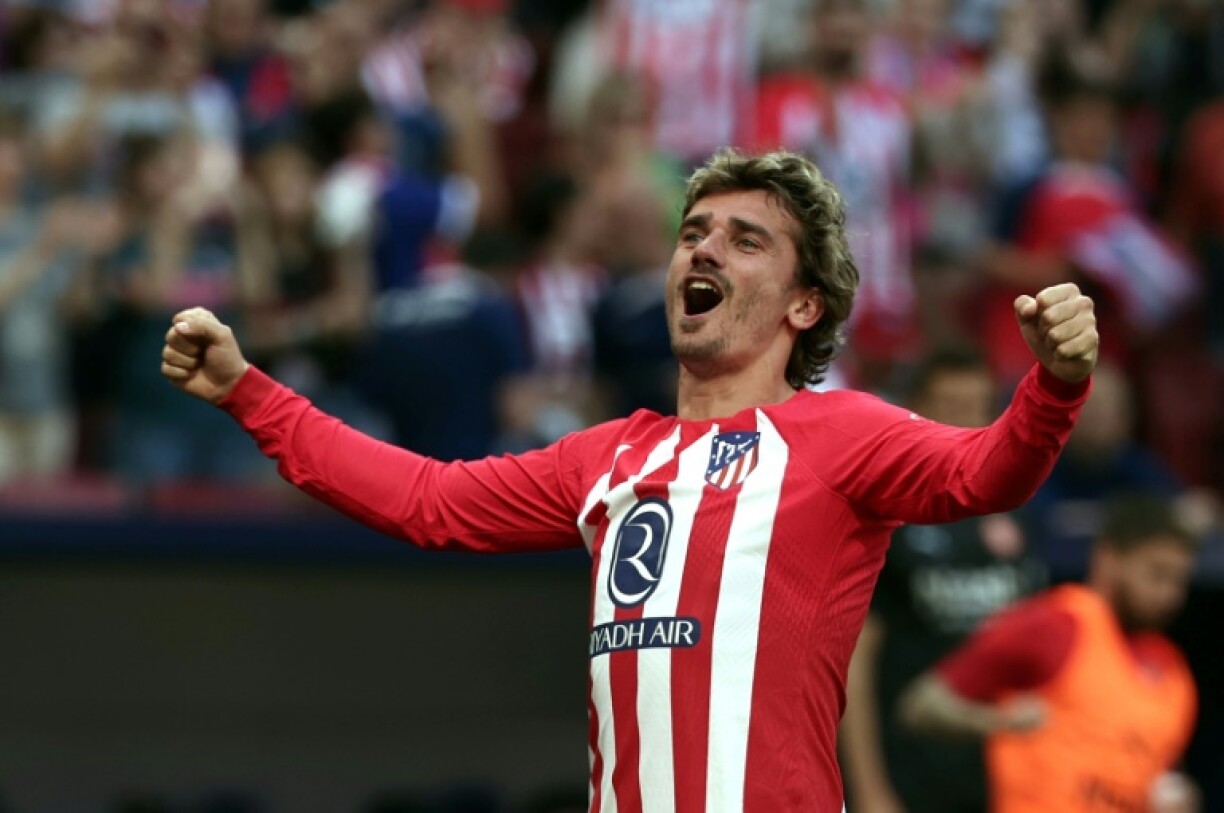 L'attaquant français de l'Atlético Madrid Antoine Griezmann célèbre un but inscrit contre Gérone en Liga, le 13 avril 2024 à Madrid.