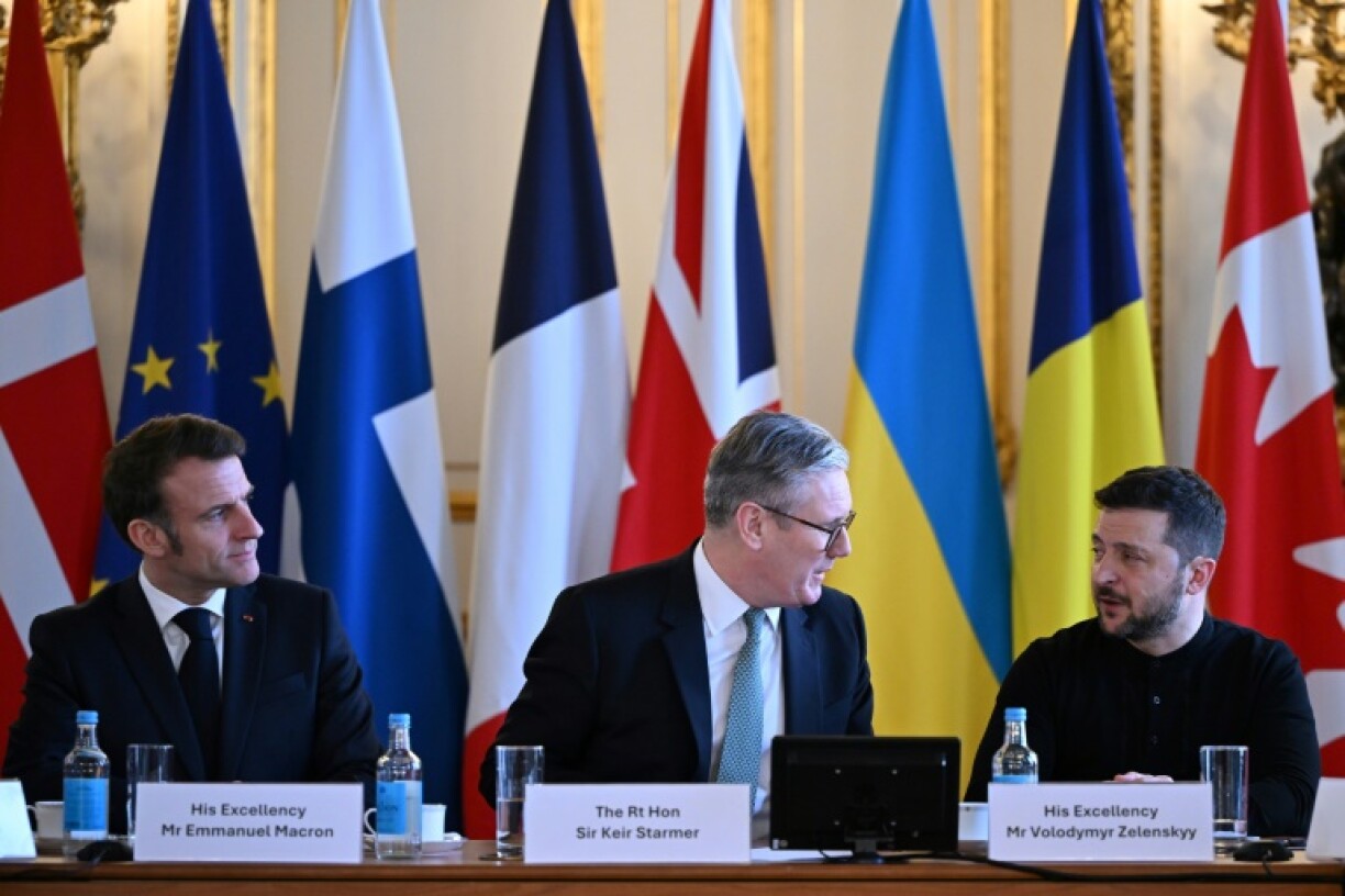 De franséische President an de brittesche Premier iwwerhuelen den Ament an Europa de Lead.