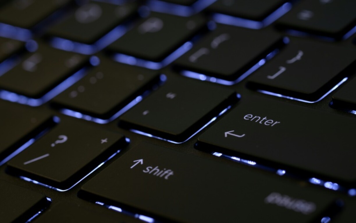 Security researchers hope stuffing passwords with special characters and numbers will soon be history