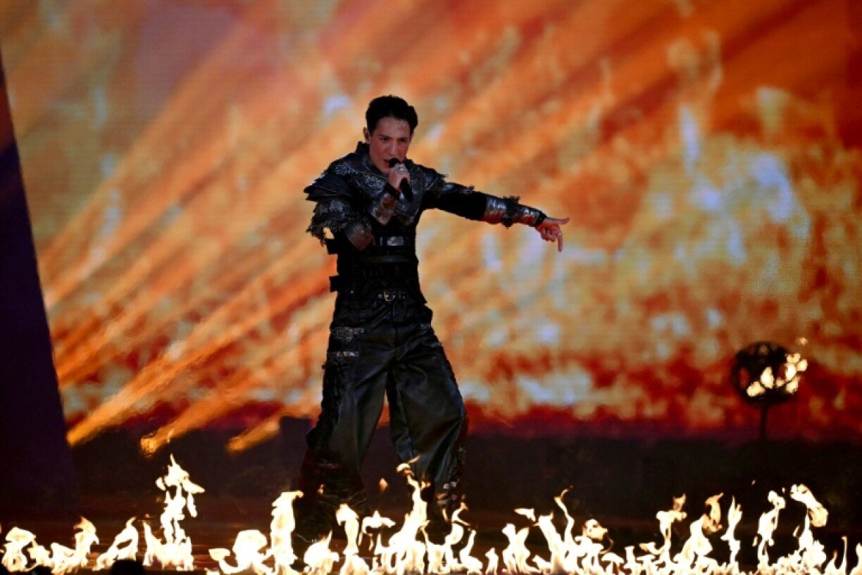 Kyle Alessandro, representing Norway, performed the song 'Lighter' in the first semi