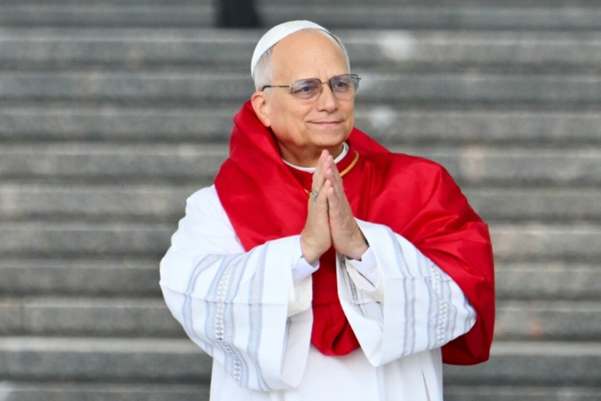 Le pape Léon XIV lors d'une visite au monument aux martyrs Maqam Echahid à Alger, le 13 avril 2026