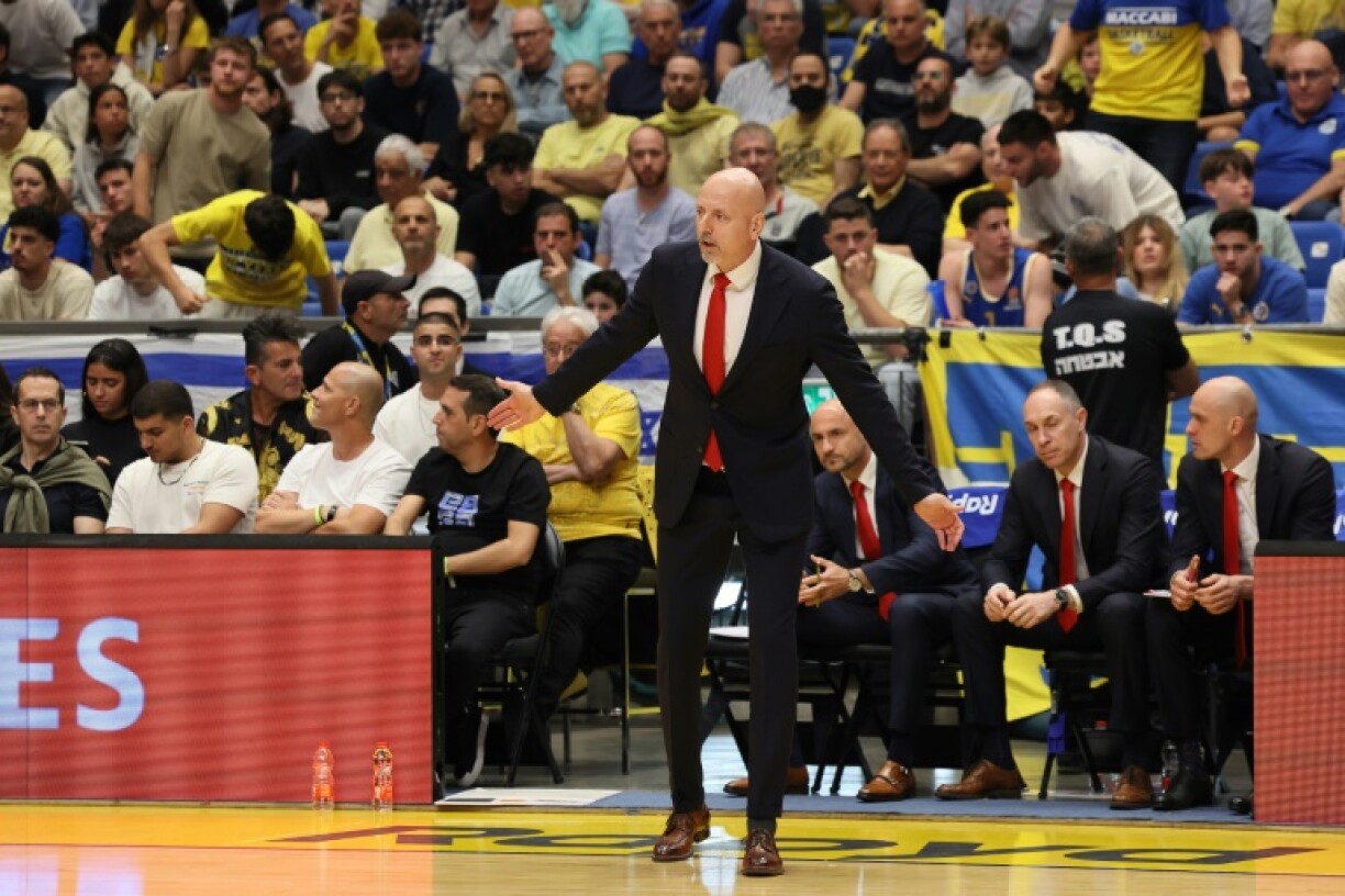 L'entraîneur monégasque Sasa Obradovic le 4 mai 2023 lors de la défaite de l'ASM sur le parquet du Maccabi Tel-Aviv. Le technicien serbe a été exclu pour contestation en toute fin de troisième quart-temps