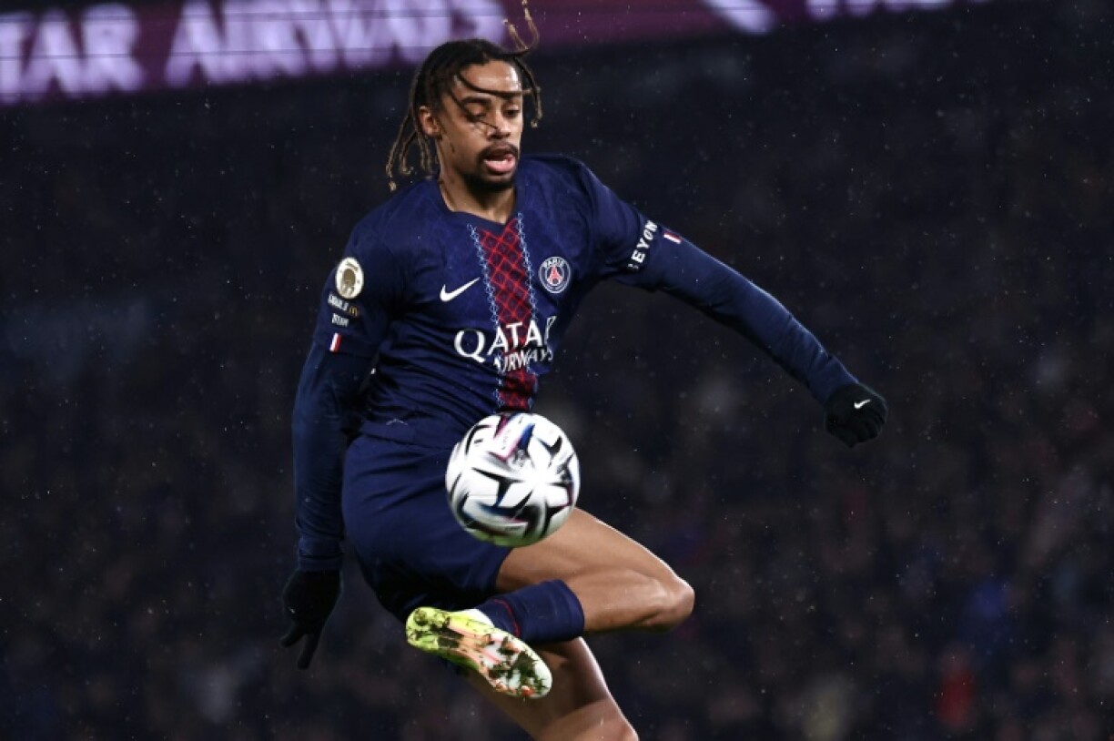 L'ailier parisien Bradley Barcola contre Lille LOSC en Ligue 1, le 16 janvier 2026 au Parc des Princes