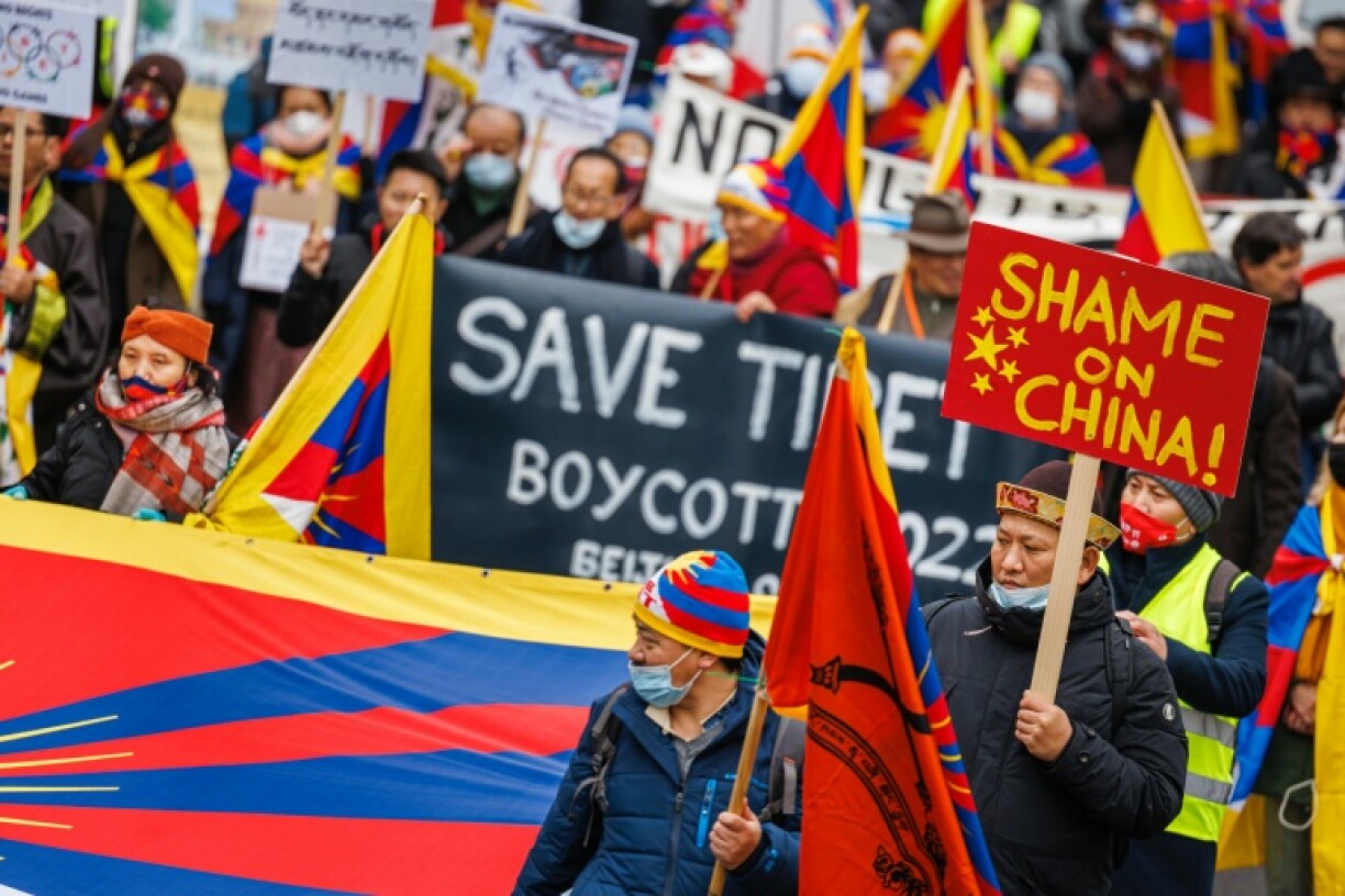 DesTibétains manifestent contre la tenue des JO d'hiver à Pékin, le 3 février 2022 à Lausanne, en Suisse