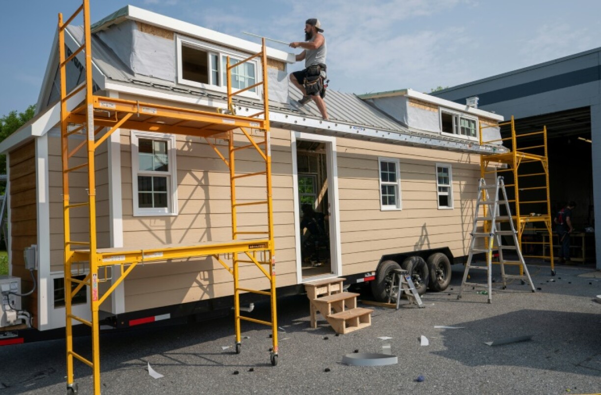 Une mini-maison en cours de construction chez Liberation Tiny Homes, le 5 juin 20198 à Leola, en Pennsylvanie