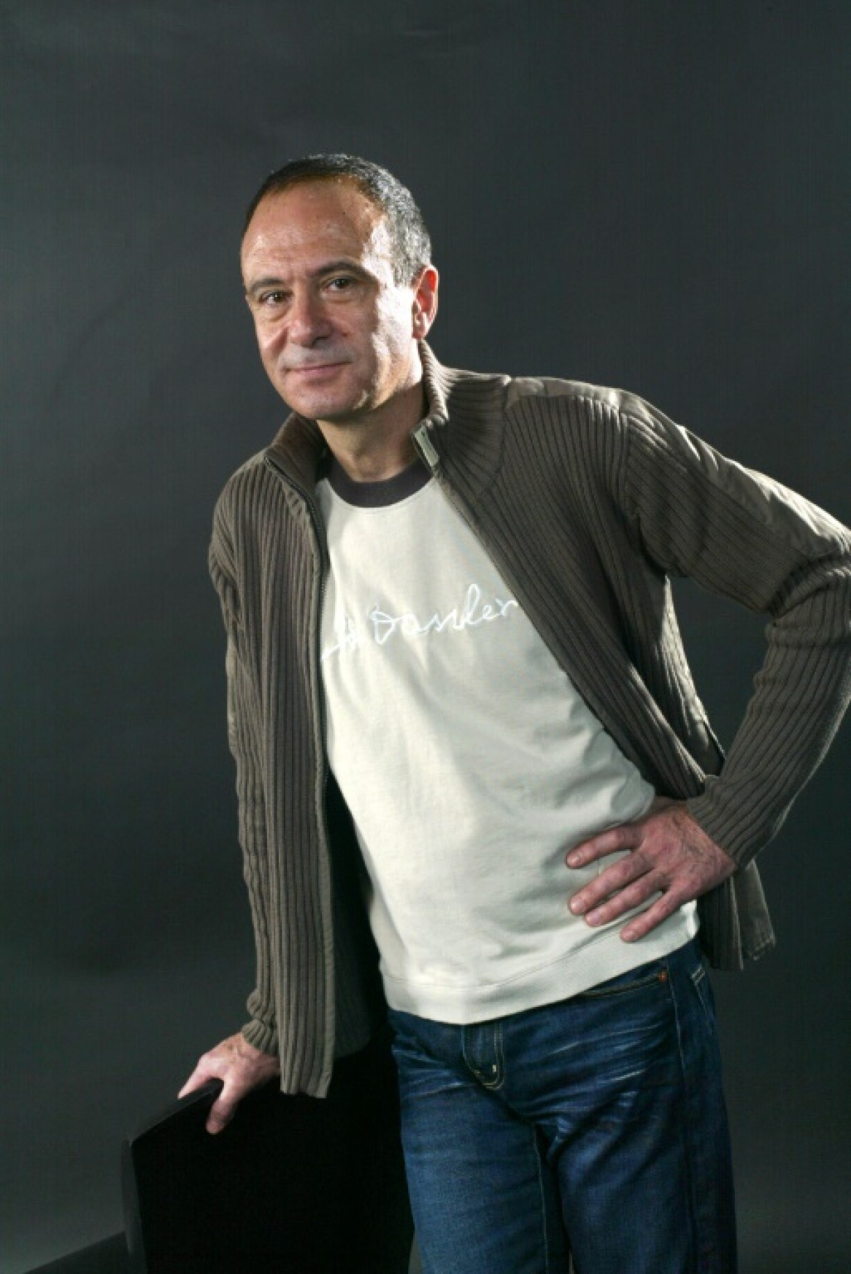 Gérard Miller lors de la soirée Rire contre le racisme organisée par les associations SOS Racisme et l'Union des étudiants juifs de France au Zénith à Paris le 15 mars 2004