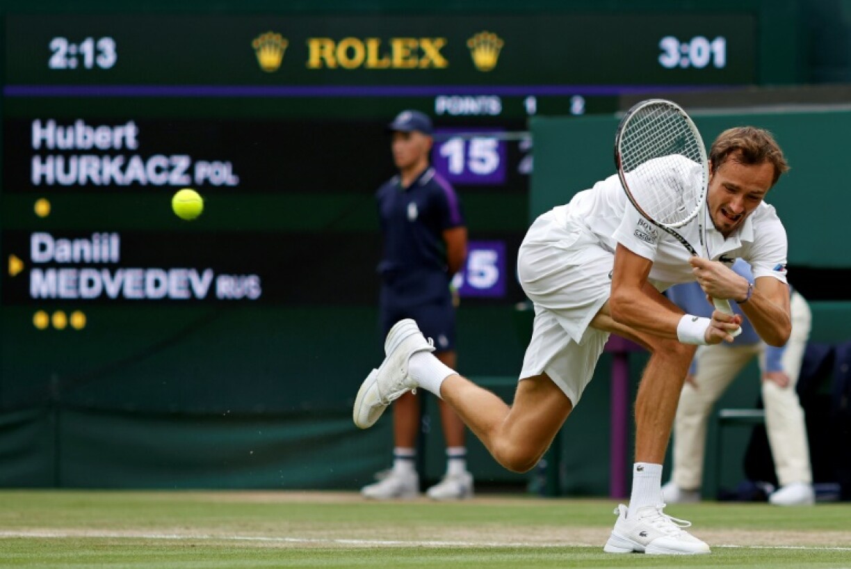 Le Russe Daniil Medvedev lors de son 8e de finale de Wimbledon perdu contre le Polonais Hubert Hurkacz le 6 juillet 2021