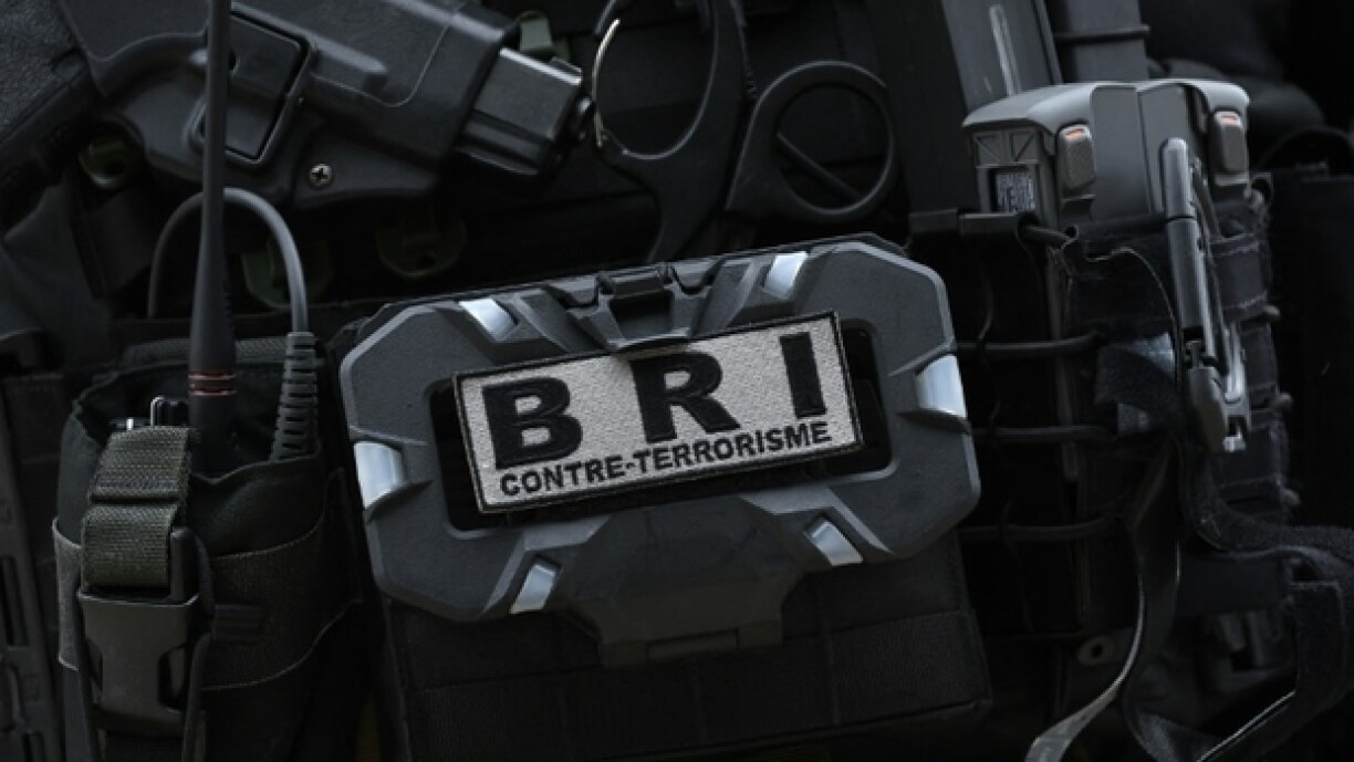 Vingt-cinq jeunes de 16 à 23 ans ont été mis en examen à Paris, soupçonnés de tentatives ou de projets d'enlèvements dans le milieu de la cryptomonnaie en mai, à Paris et près de Nantes