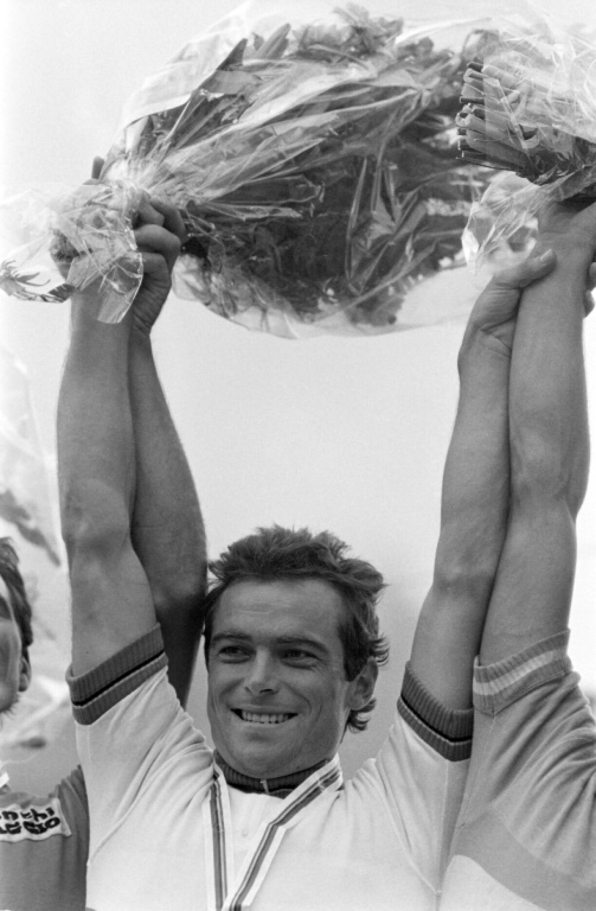 Bernard Hinault celebrates his victory in the 1980 world championships in Sallanches