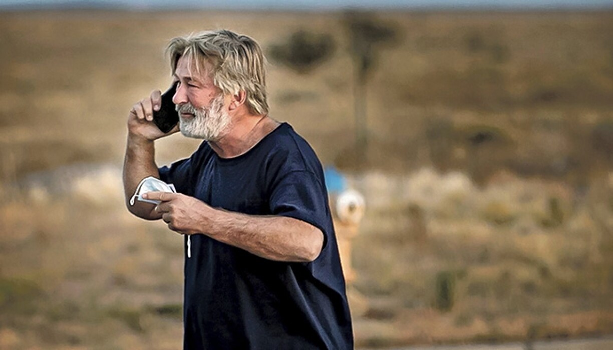L'homme qui a donné l'arme fatale à Alec Baldwin sort de son silence