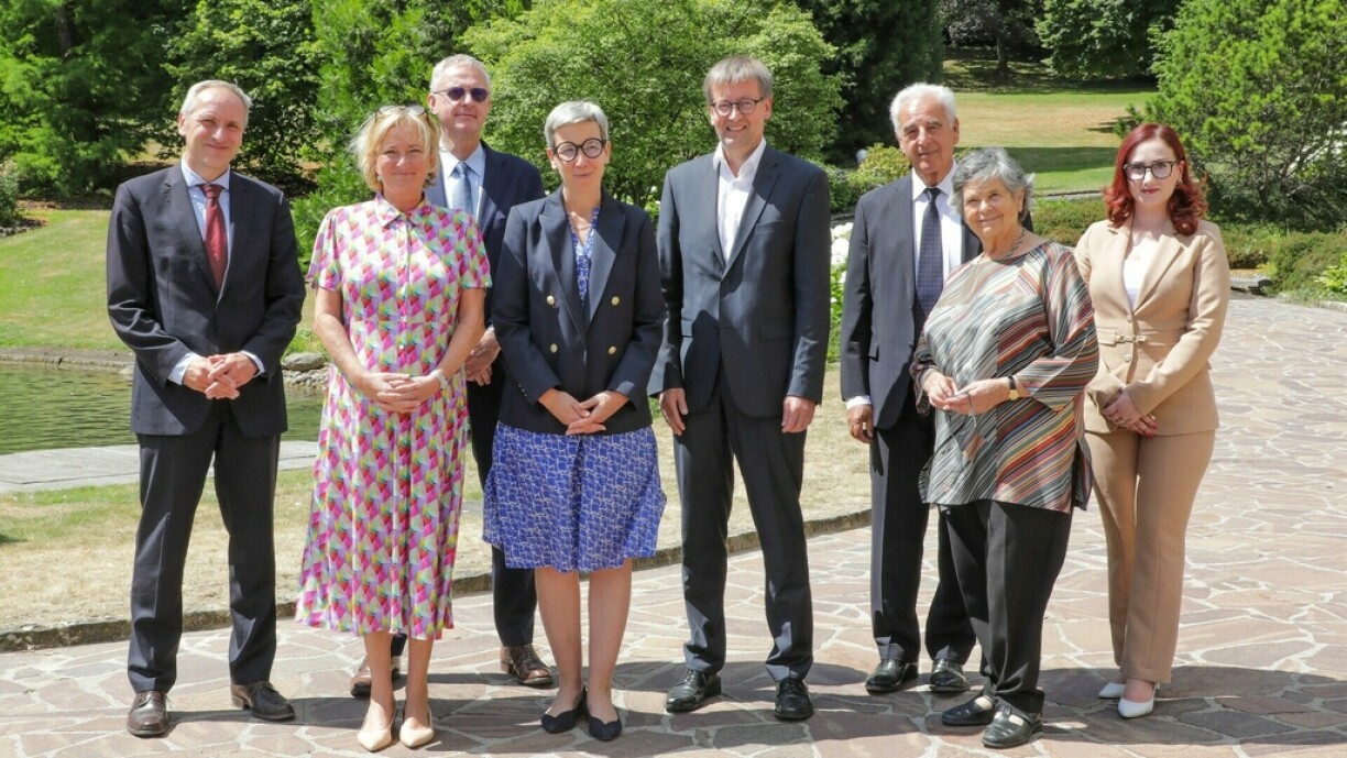(from right to left). Victor SANNES, Director and National Drug Coordinator, Ministry of Health; Paulette Lenert, Minister of Health; Alexis GOOSDEEL, Director of the EMCDDA; Sam Tanson, Minister of Culture and Minister of Justice; Burkhard BLIENERT, Delegate for Drugs of the German Federal Government; Michel KAZATCHKINE, Executive Director of the Global Fund to Fight AIDS, Tuberculosis and Malaria from 2007 to 2012; Ruth DREIFUSS, Former President of Switzerland and Minister of Home Affairs; Rebecca BUTTIGIEG, Member of the Maltese Parliament, Parliamentary Secretary for Reform and Equality