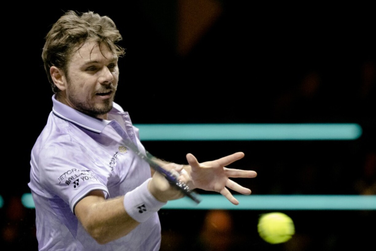 Le Suisse Stan Wawrinka face au Kazakh Alexander Bublik, au premier tour du tournoi de Rotterdam le 13 février 2023
