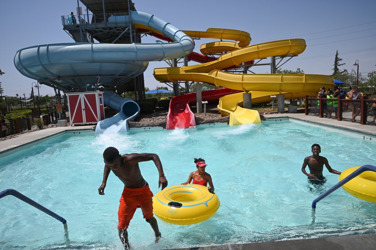 Les températures vont augmenter la semaine prochaine, ce qui devrait faire le bonheur des piscines des alentours.