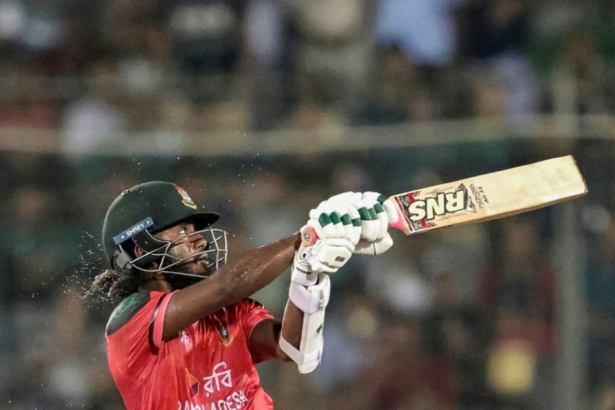 Bangladesh's Jaker Ali rescued his team from a rough start, scoring a 48-ball 55