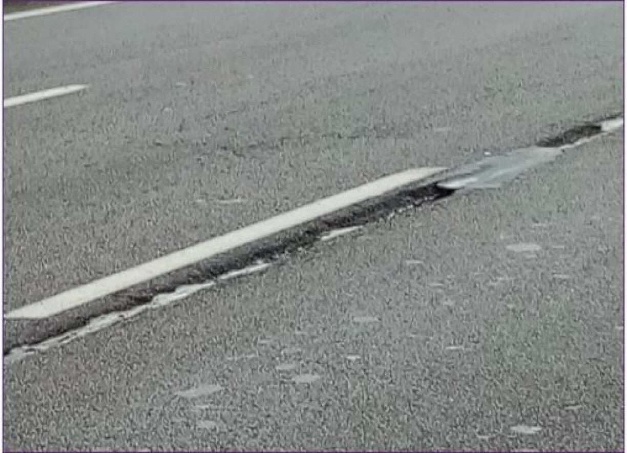 Un exemple de dégradation de la chaussée sur l'A31