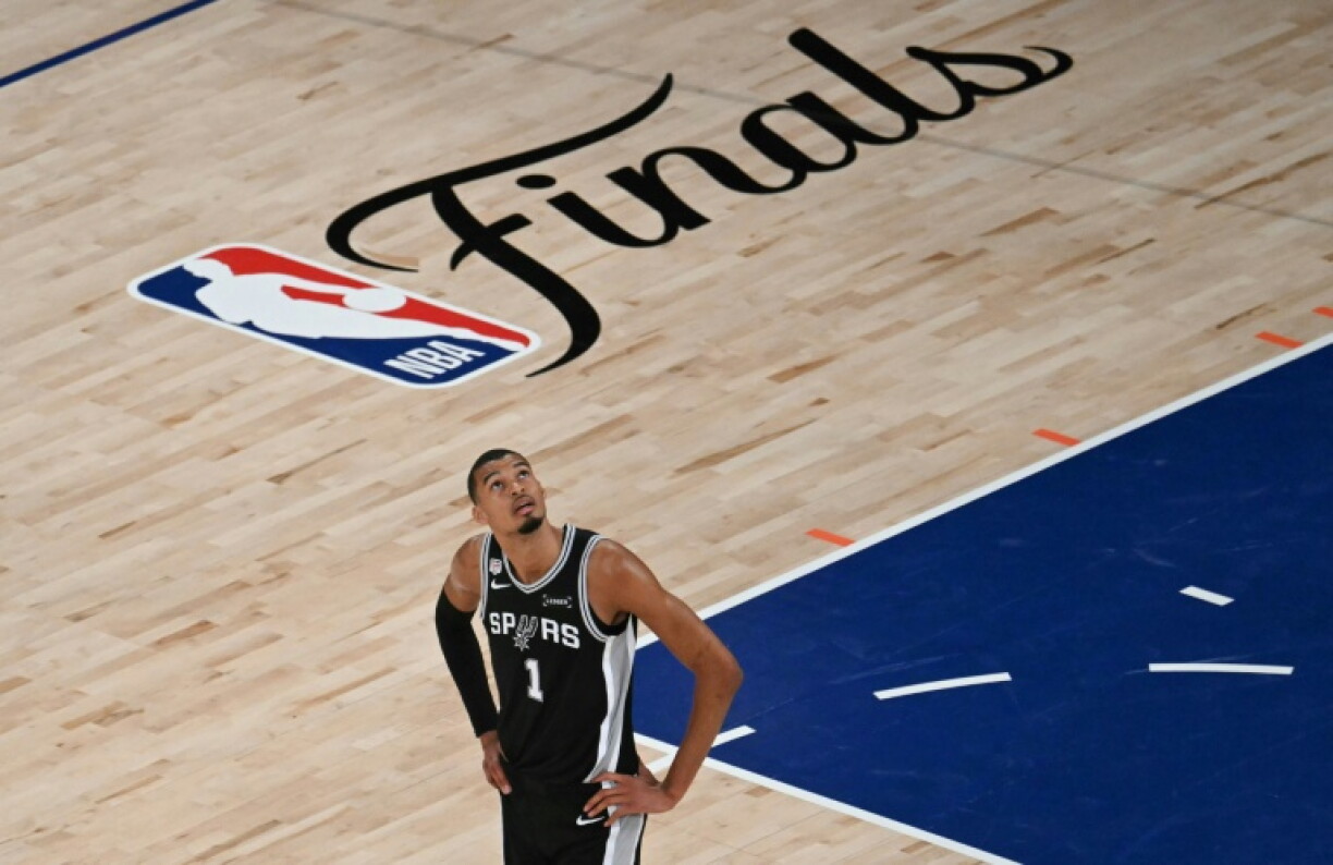 La star des Spurs de San Antonio Victor Wembanyama lors du match 3 de la finale NBA face aux Knicks, le 8 juin 2026 à New York