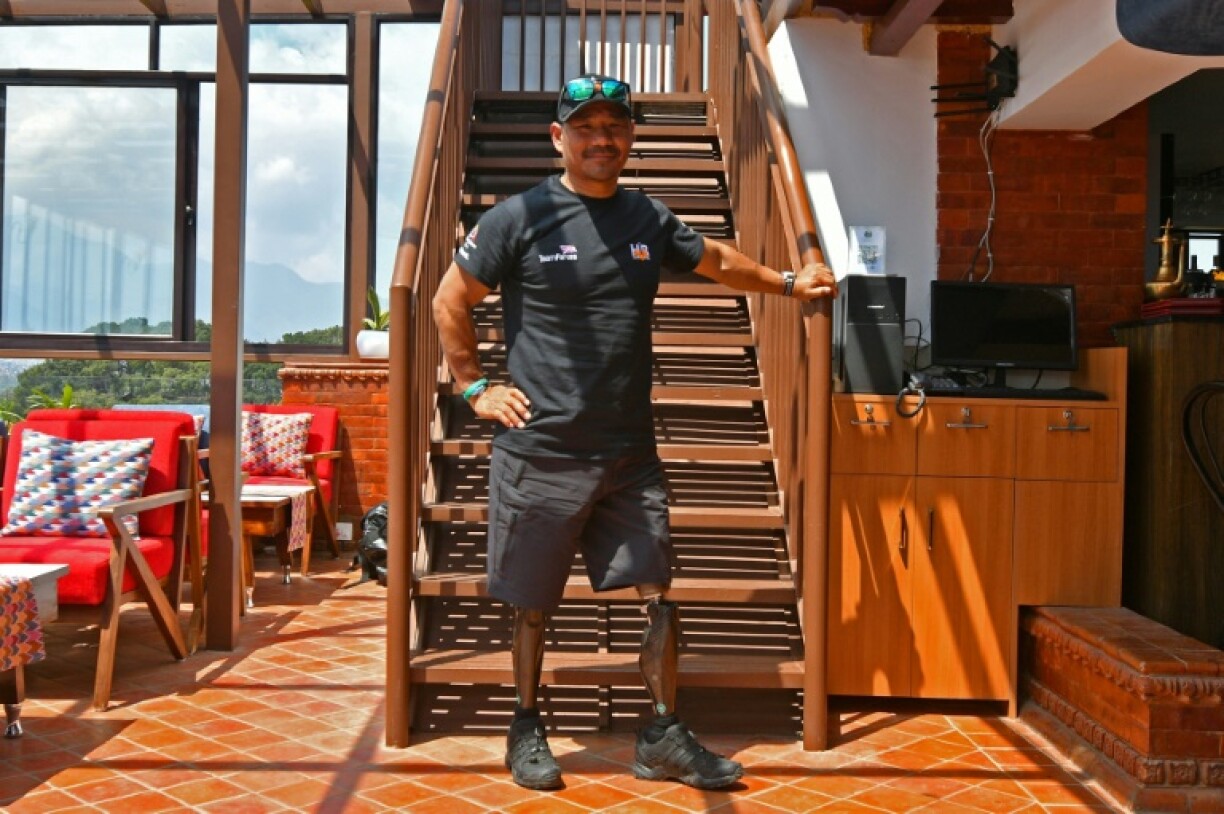 Hari Budha Magar, un ancien combattant Gurkha, lors d'un entretien avec l'AFP à Katmandou le 3 avril 2023