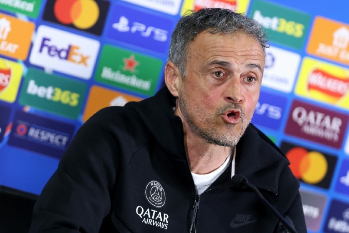 L'entraîneur du PSG Luis Enrique en conférence de presse à Stamford Bridge, le 16 mars 2026