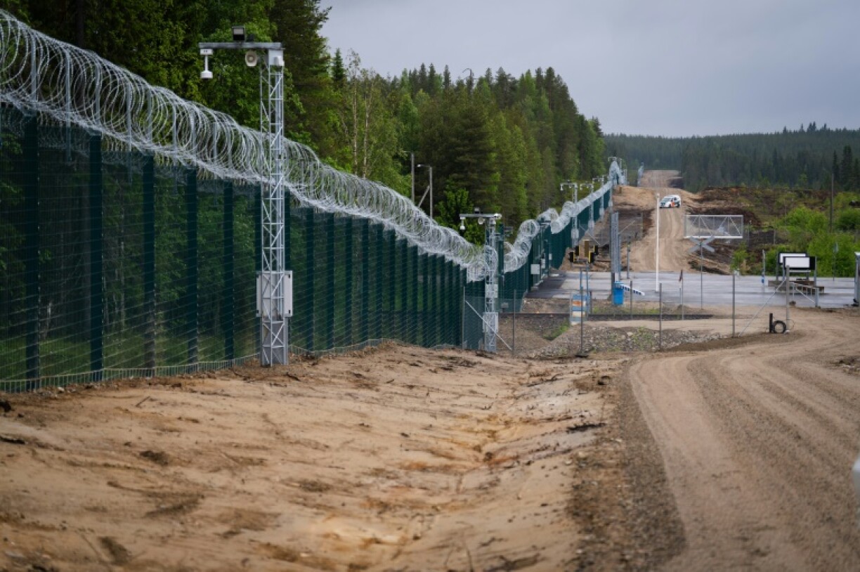 Finland is building a 200-kilometre border fence