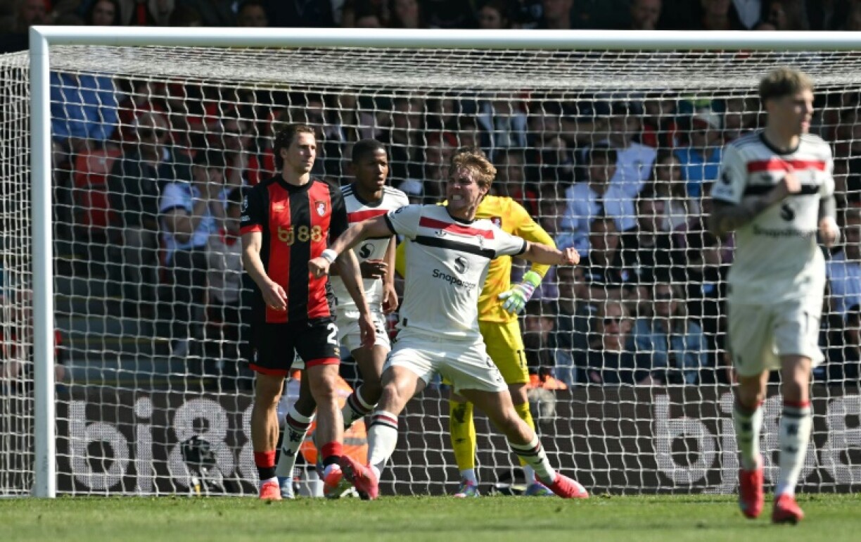 Manchester United's Rasmus Hojlund celebrates after scoring against Bournemouth