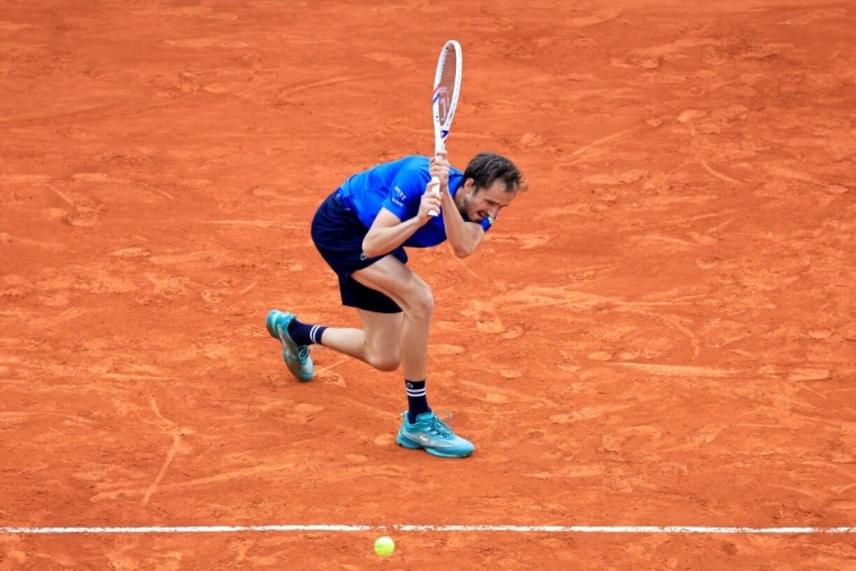 Le Russe Daniil Medvedev opposé à son compatriote Karen Khachanov à Monte-Carlo, le 7 avril 2025
