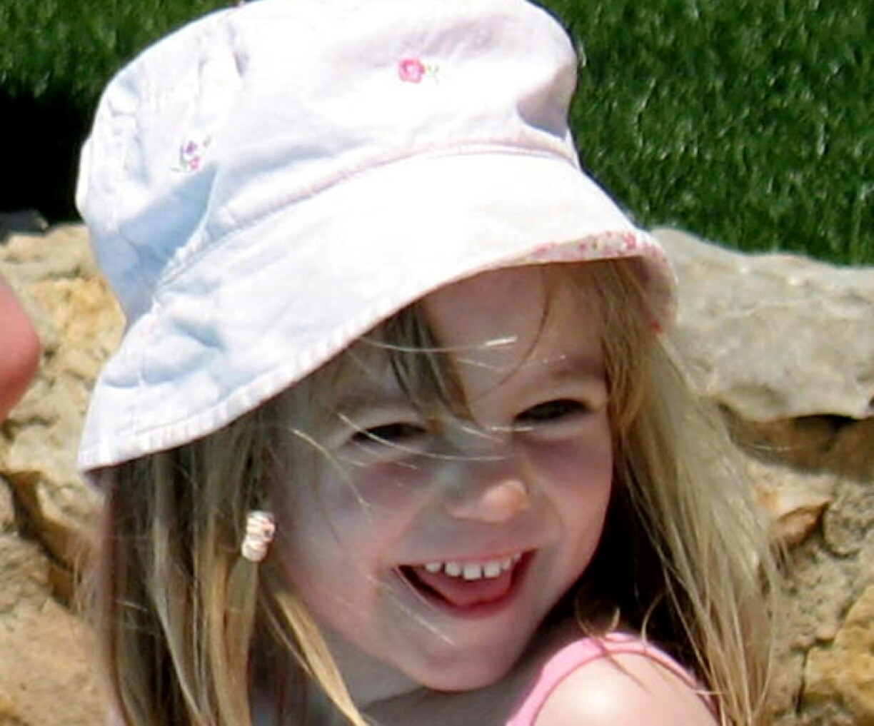 Photo diffusée par la famille McCann en mai 2007 de la petite Maddie McCann.