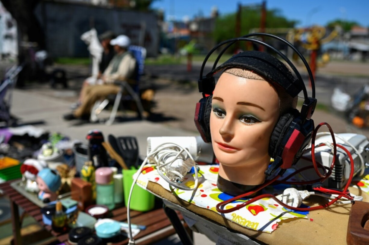 Some 40 percent of Argentina's income earners work in the informal sector with no social benefits