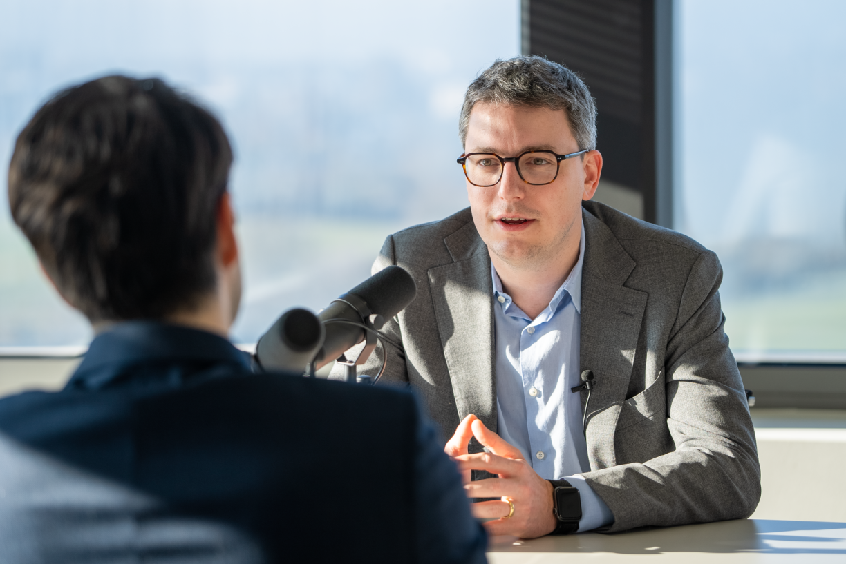 Sven Clement interviewed by Christos Floros at RTL City.