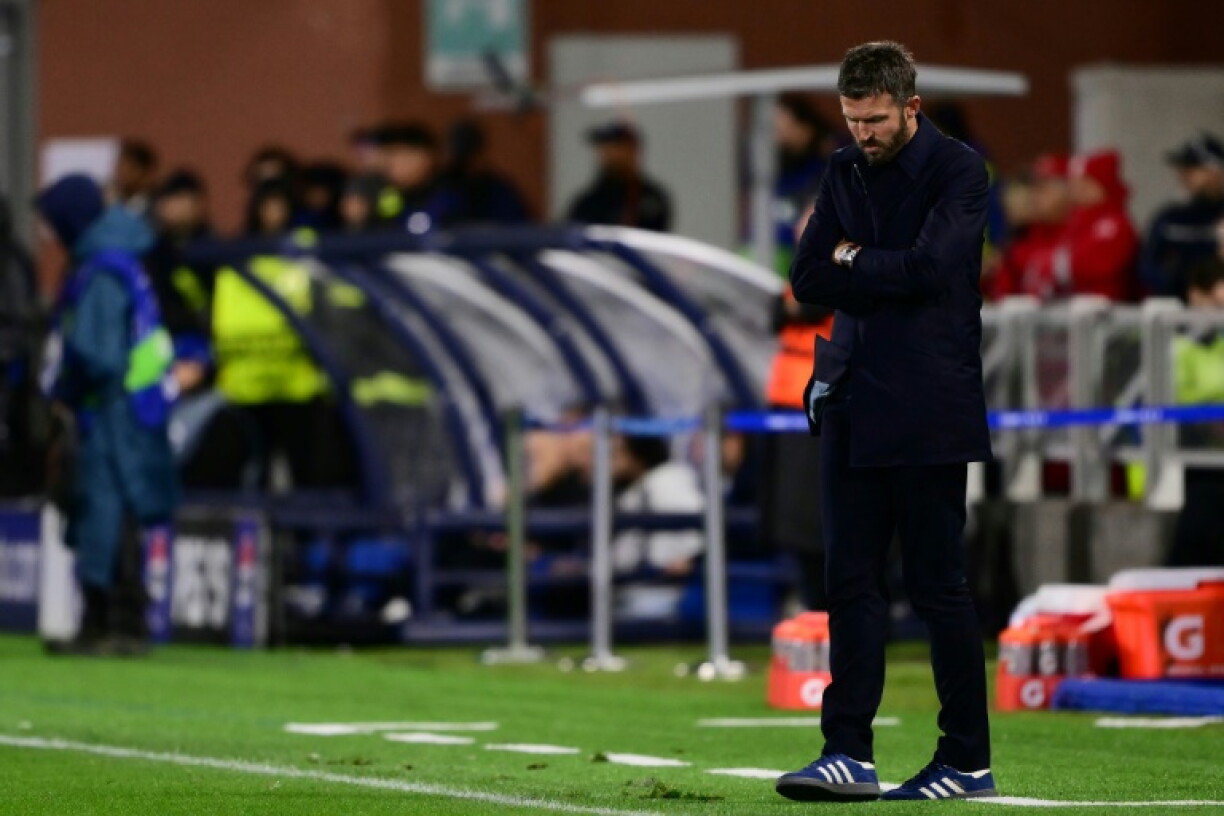 Michael Carrick's Manchester United slipped to an embarrassing defeat at Como