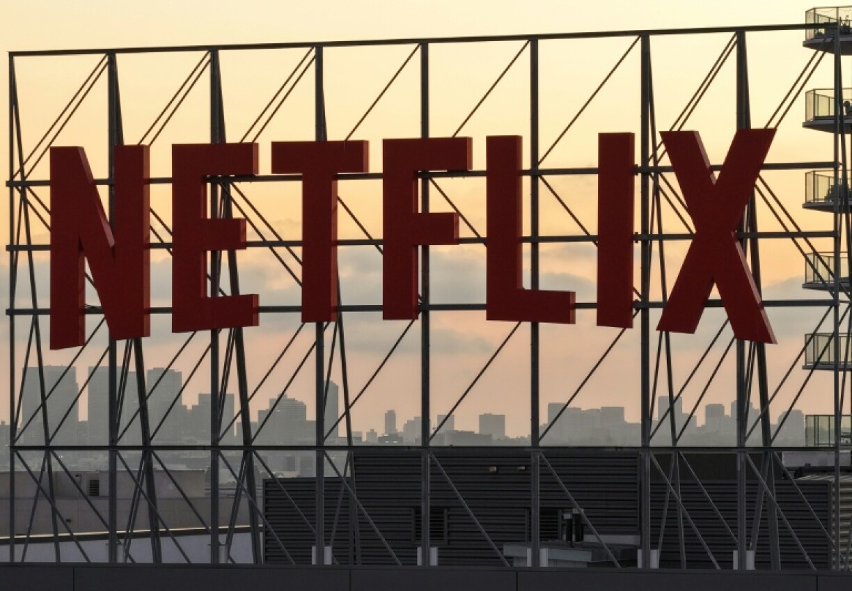 Shares of Netflix sank more than 10 percent following its earnings release, raising worries about other results from tech giants