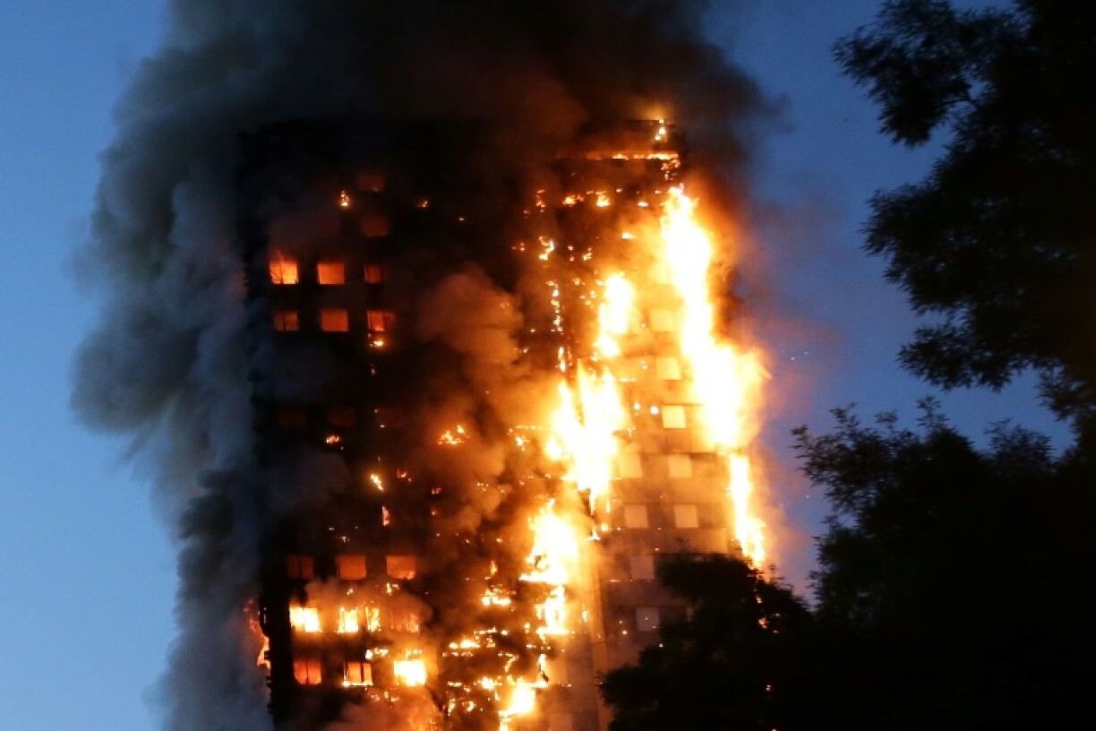 L'incendie de la tour Grenfell en 2017 à Londres avait mis moins d'une demi-heure à se propager à l'ensemble de la tour de 24 étages