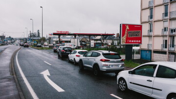 Le plafonnement proposé par Total a provoqué une ruée vers les stations... qui risque de s'atténuer avec le relèvement du plafond du diesel.