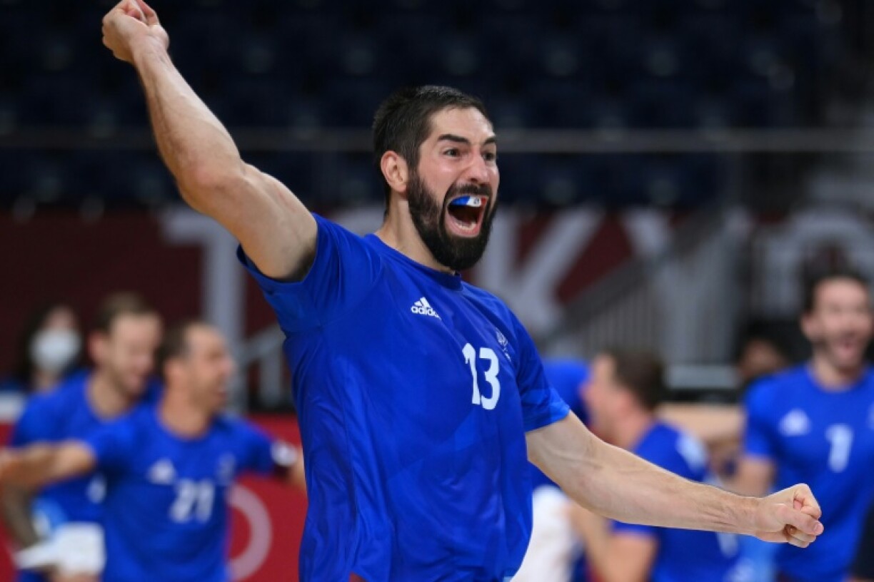 Nikola Karabatic exprime son bonheur à l'issue de la victoire des Bleus en finale du tournoi olympique de hand à Tokyo, le 7 août 2021