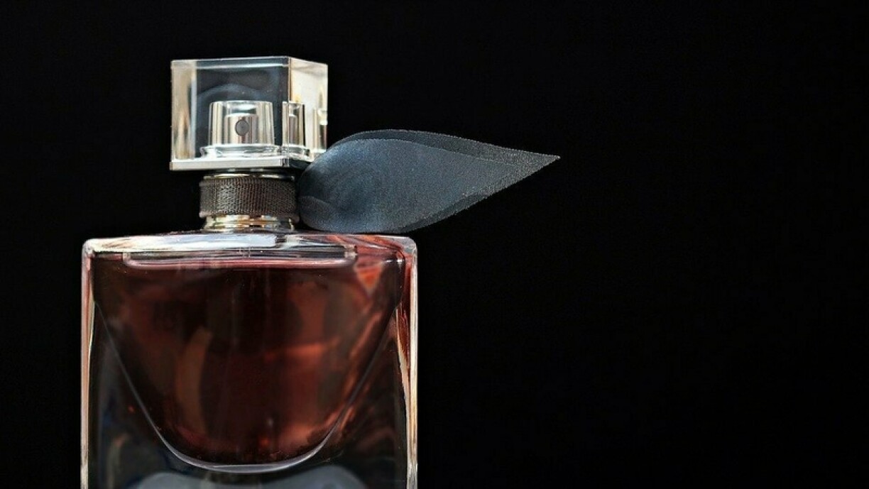 Dëst ass net den digitale Parfum, mä e Beispillbild.