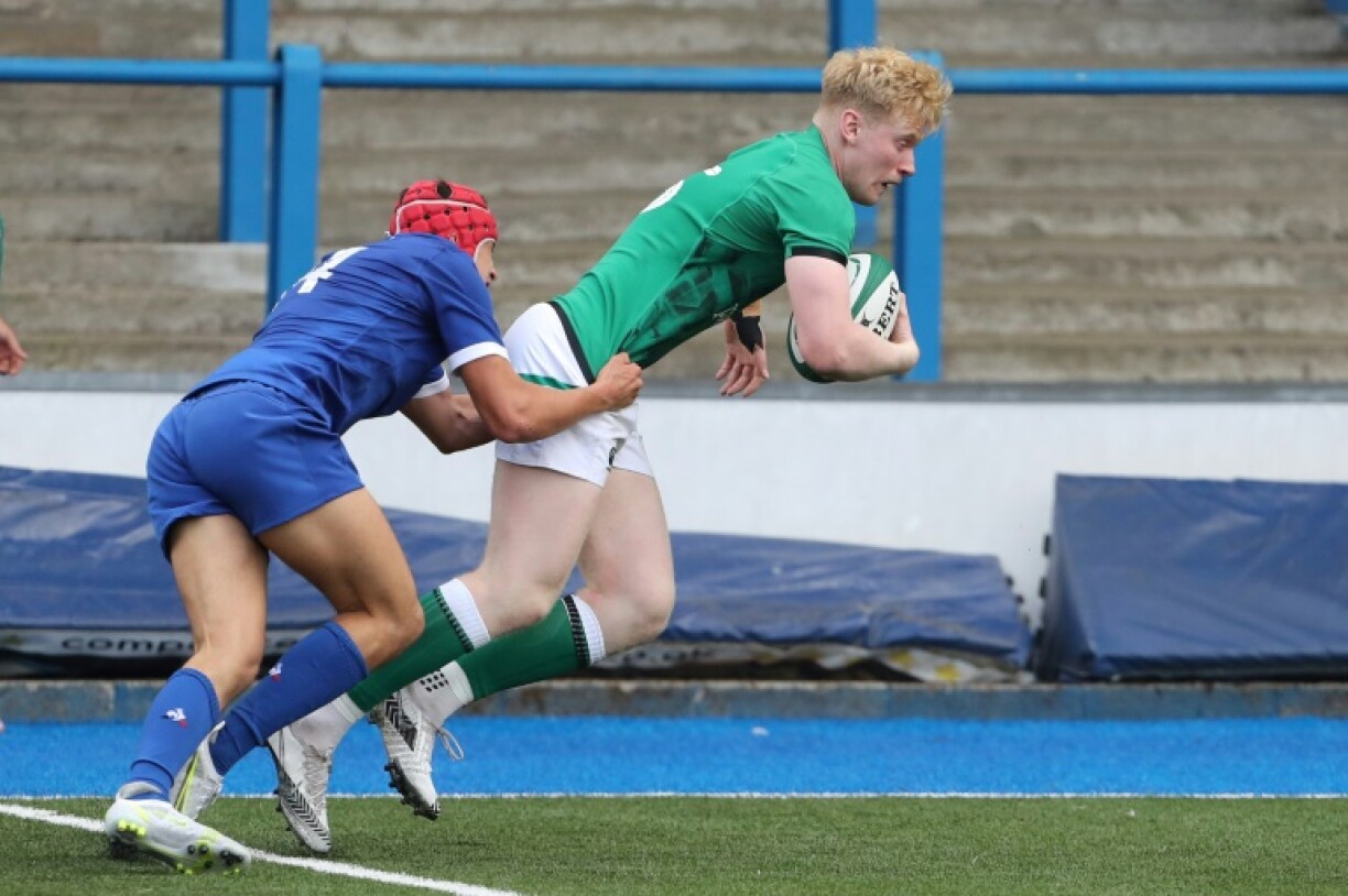 Ireland fullback Jamie Osborne (R) has been called up by the British and Irish Lions