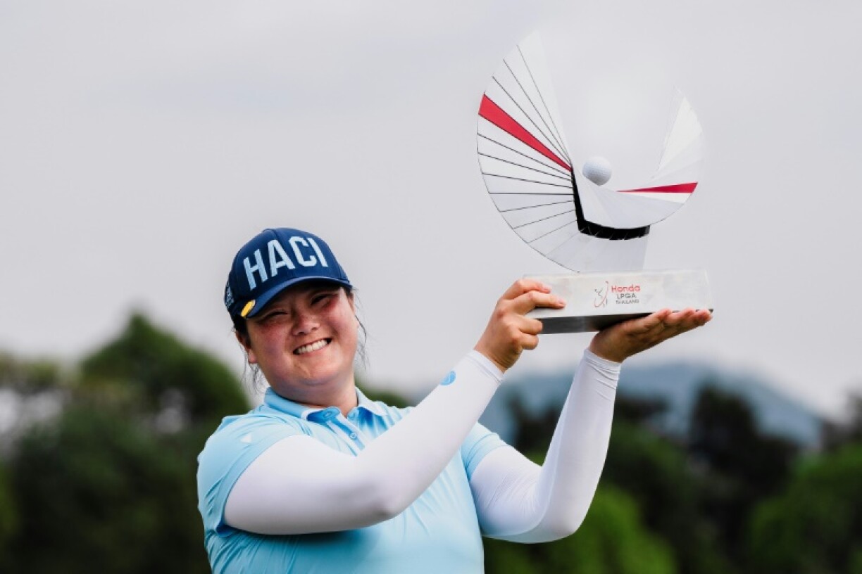 American Angel Yin matched the all-time low LPGA tournament record on Saturday to win the Honda Open in Thailand with a score of 28-under-par