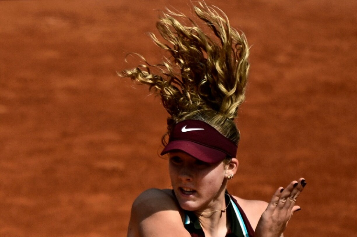 Mirra Andreeva cruised into the third round of the French Open
