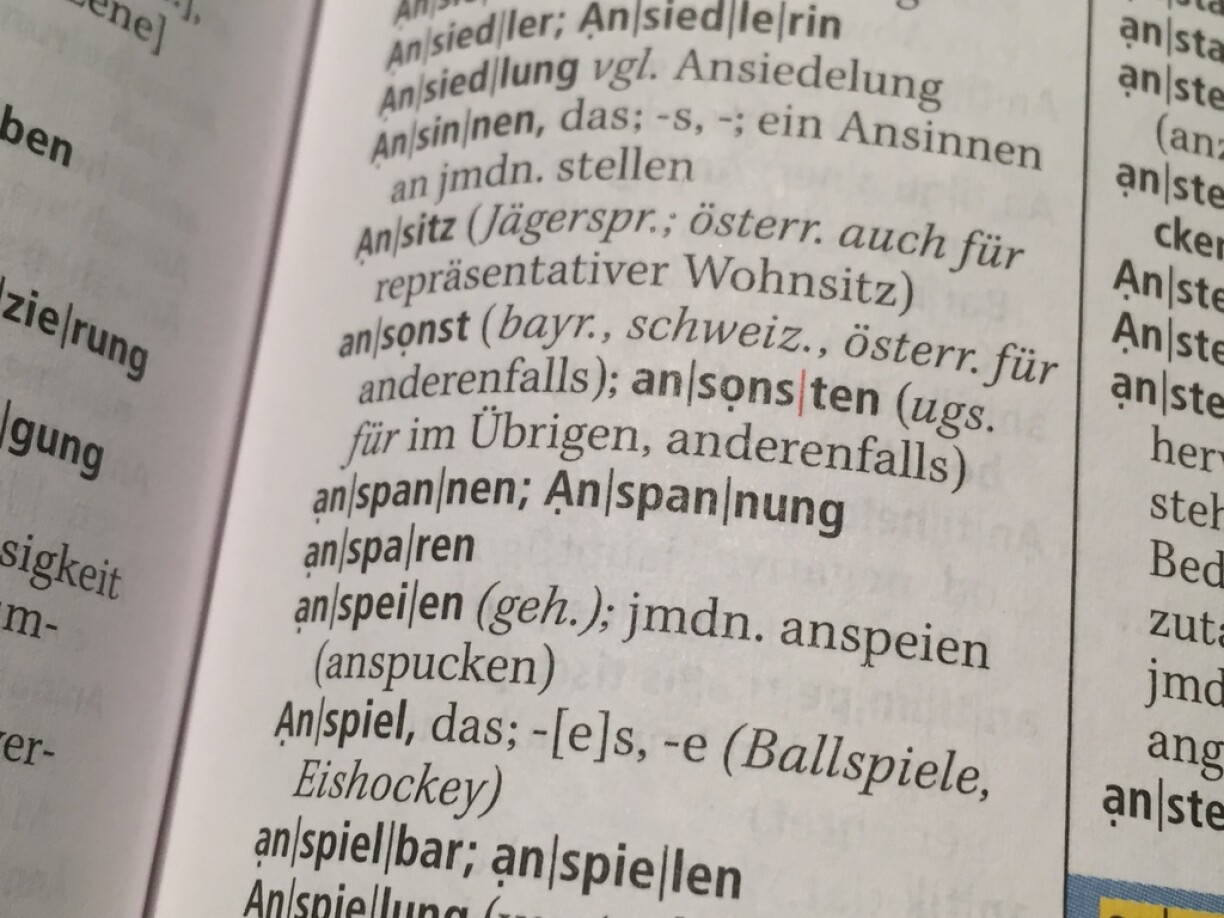 „Ansonsten“? Hei den Extrait aus dem Duden.