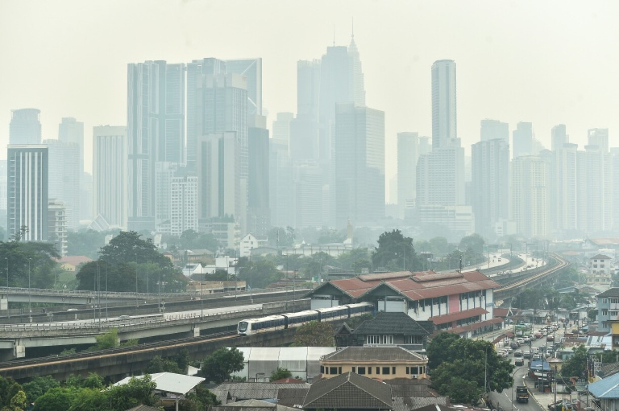 Toxic smoke from fires in Indonesia have forced school closures in Malaysia