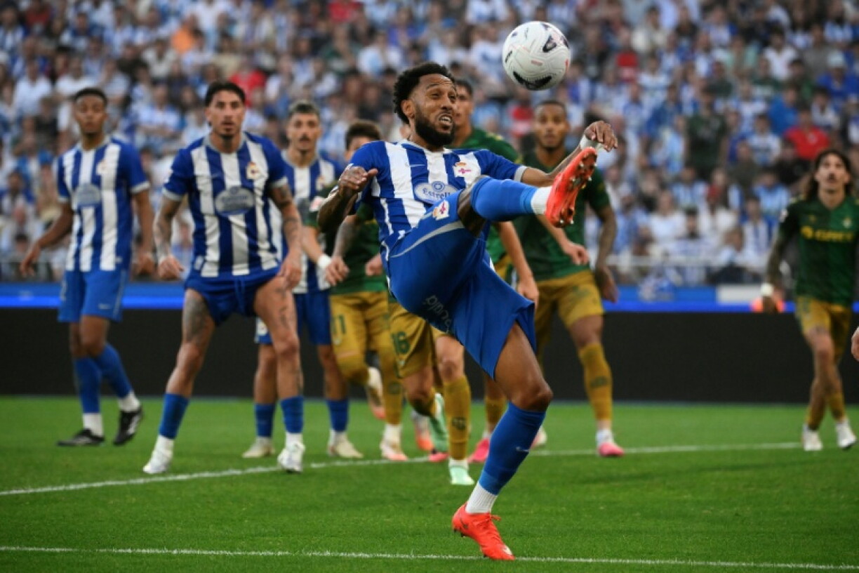 Pierre-Emerick Aubameyang in action for Deportivo La Coruna at home to Real Betis in his last match before surgery
