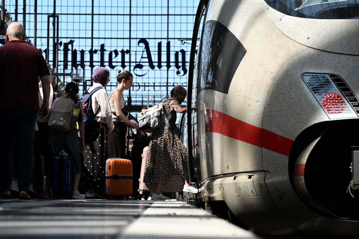 Haut ass d'Bahn rëm gréisstendeels gefuer
