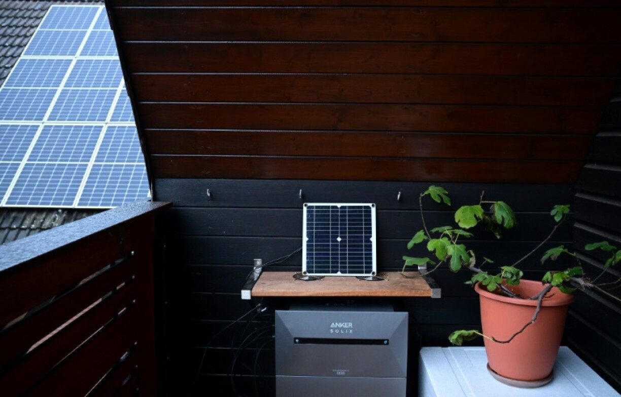 Far less powerful than roof panels, balcony solar kits cover only part of a household's energy needs and are used for tasks such as charging computers or powering dishwashers