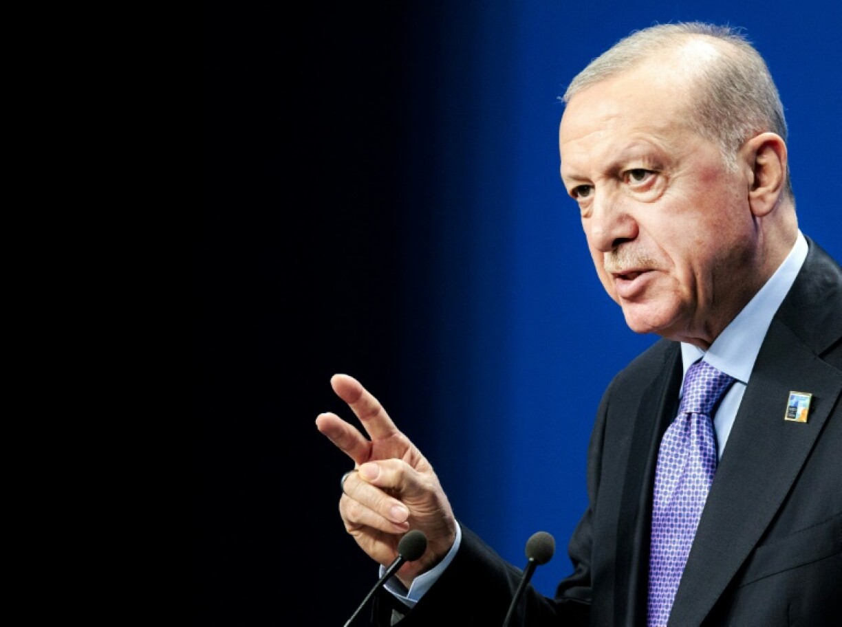 While he has opened a peace process with the PKK, Erdogan has continued his crackdown on opposition parties